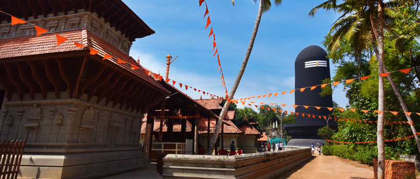 A majestic view of Chenkal Maheswaram Siva Parvathy Temple in Trivandrum, Kerala