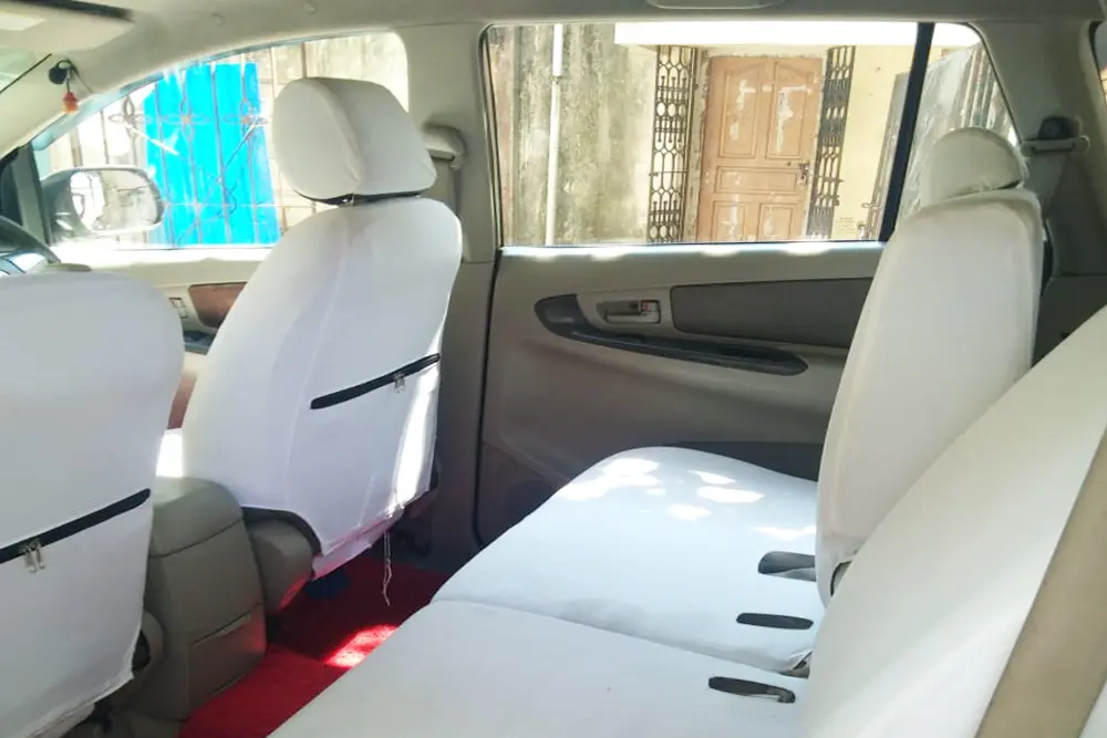 Innova Interrior Img