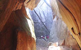 nityanandashram-caves-bekal